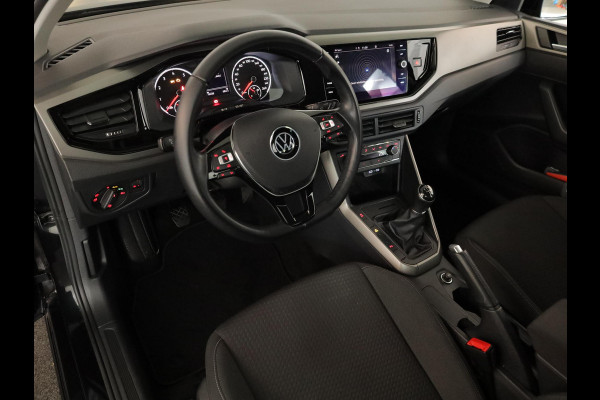 Volkswagen Polo 1.0 TSI Comfortline Business 95pk 5bak | 15'LM-velgen | Navi| parksensors |