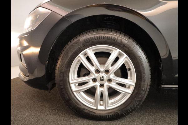Volkswagen Polo 1.0 TSI Comfortline Business 95pk 5bak | 15'LM-velgen | Navi| parksensors |