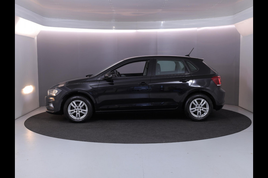 Volkswagen Polo 1.0 TSI Comfortline Business 95pk 5bak | 15'LM-velgen | Navi| parksensors |