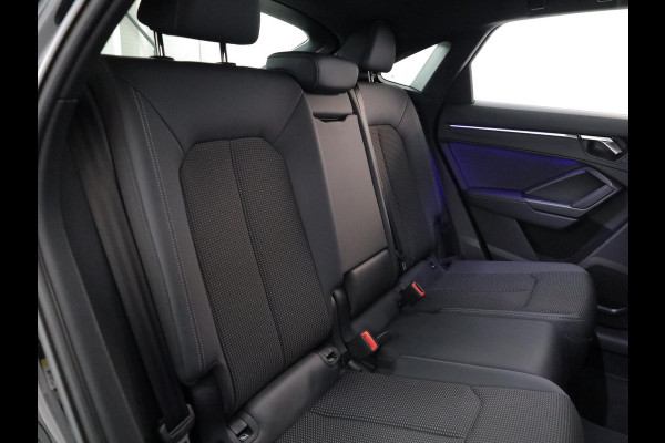 Audi Q3 Sportback 45 TFSI e S Edition 245 pk S-tronic | Navigatie | Parkeersensoren | Autom. airco | Cruise control | LED koplampen | S-Line |
