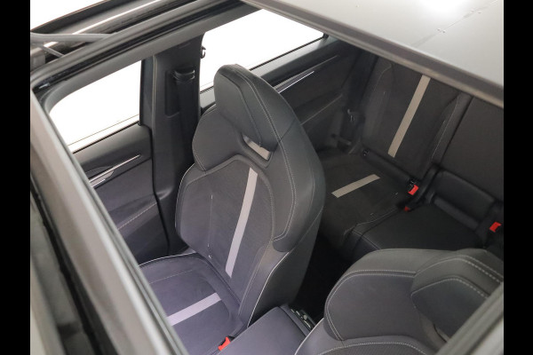 Škoda Kodiaq 1.5 TSI PHEV Sportline Business 204 pk Automaat (DSG) | Verlengde garantie | Navigatie | Panoramadak | Trekhaak (wegklapbaar) | Parkeersensoren | Achteruitrijcamera | Stoelverwarming v/a |