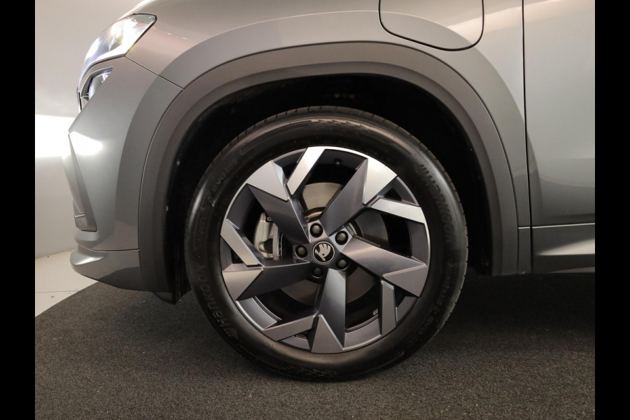 Škoda Kodiaq 1.5 TSI PHEV Sportline Business 204 pk Automaat (DSG) | Verlengde garantie | Navigatie | Panoramadak | Trekhaak (wegklapbaar) | Parkeersensoren | Achteruitrijcamera | Stoelverwarming v/a |