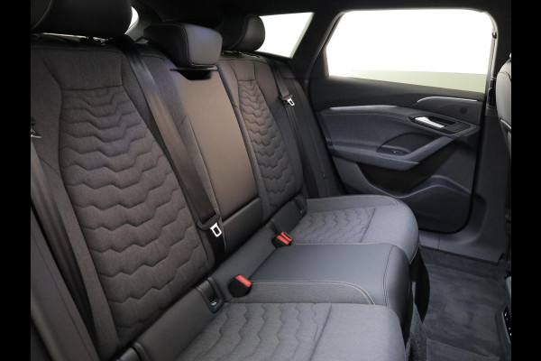 Audi A6 Avant e-tron S edition performance 100 kWh 367pk | SoH 99%  21'LM-velgen | Warmtepomp | Camera 360| Navi| Dodehoek