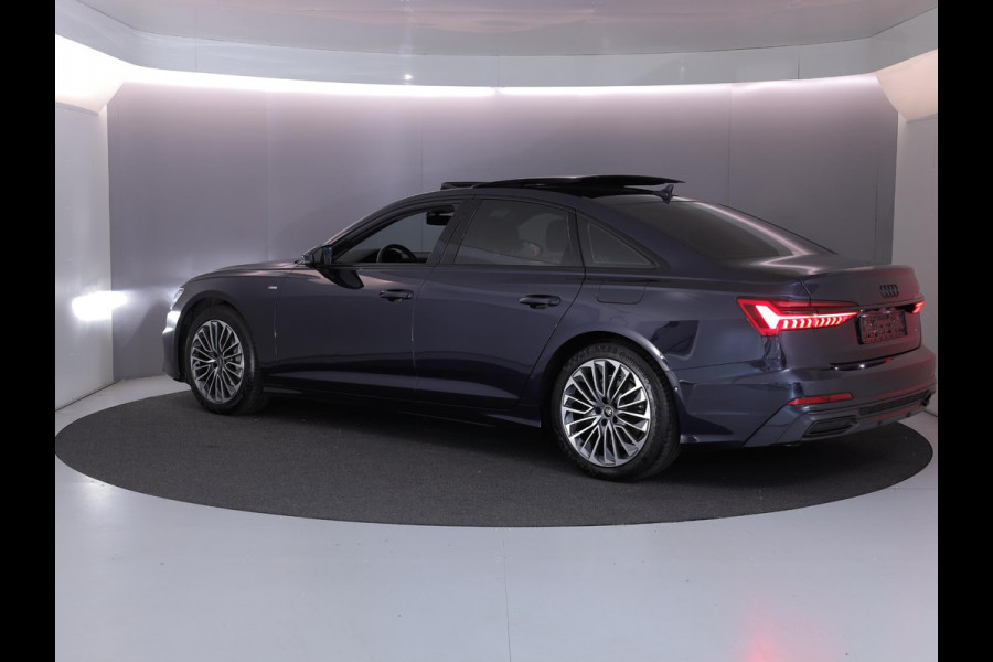 Audi A6 Limousine 50 TFSI e quattro S edition 299 pk S-tronic | SOH 91% | Navigatie | Panoramadak | Trekhaak (wegklapbaar) | Parkeersensoren (Park assist) | Rondomzicht camera | Stoelverwarming | S-Line |