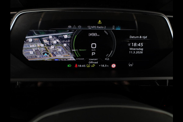 Audi Q8 e-tron 50 quattro Edition 95 kWh 340pk | SOH 96% | Lederen bekleding | | 20 inch lichtmetalen velgen | Elektrisch verstelbare voorstoelen met geheugen | Parkeercamera |