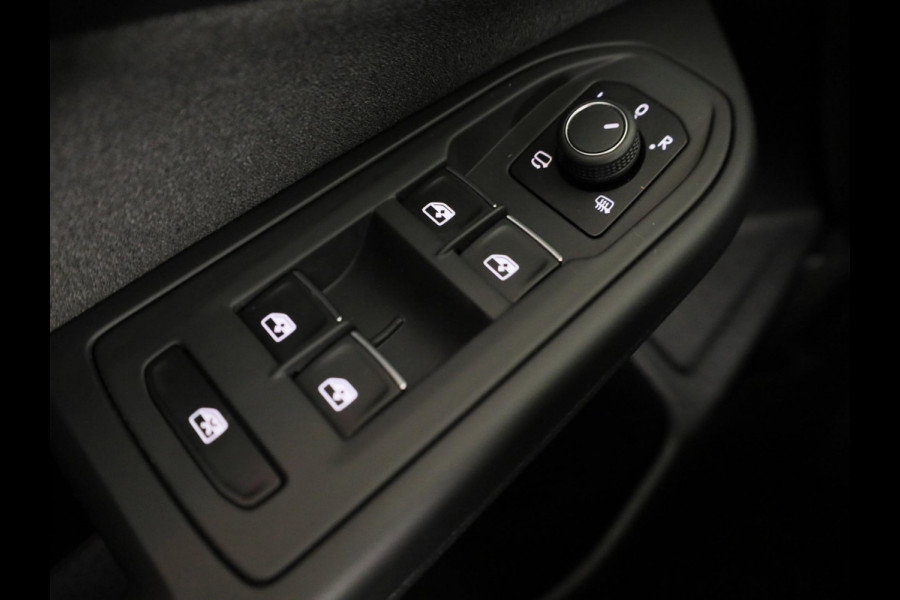 Volkswagen Golf Life Edition 1.5 TSI 85 kW / 116 pk Hatchback 6 ve Camera| 17'LM-velgen| Verwarmd stuur en voorstoelen | Keyless entry/start