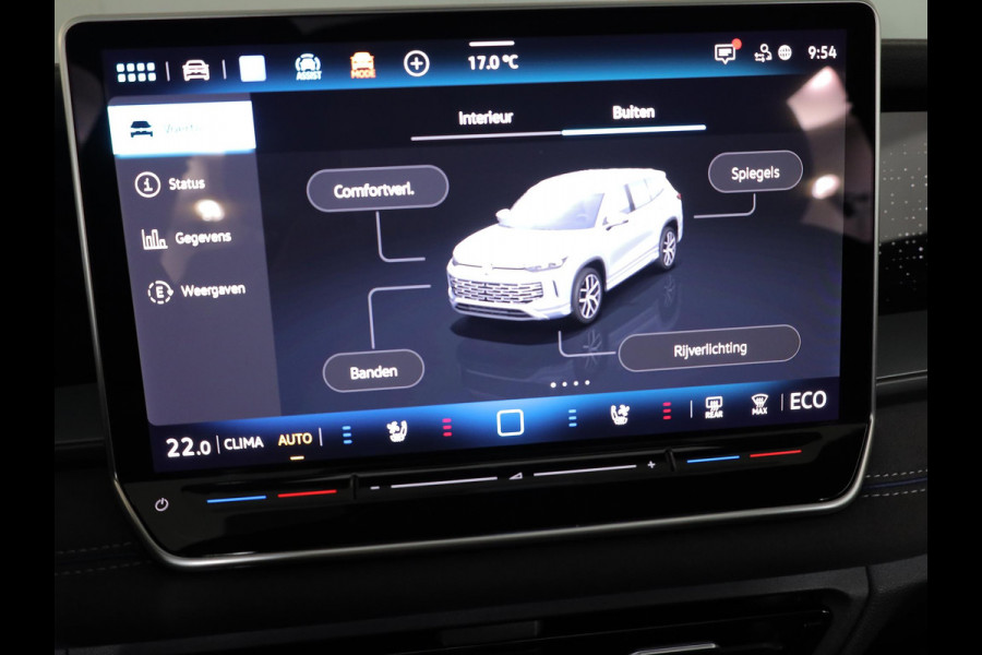 Volkswagen Tayron 1.5 eHybrid R-Line Edition 272 pk Automaat (DSG) | Verlengde garantie | Navigatie | Panoramadak | Trekhaak (wegklapbaar) | Rondomzicht camera | Lederen bekleding | Stoelverwarming v/a | R-Line |