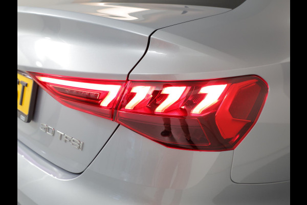 Audi A3 Limousine 30 TFSI Advanced edition 110 pk S-tronic | Navigatie | Parkeersensoren (Park assist) | Apple Carplay/Android Auto | Stoelverwarming |