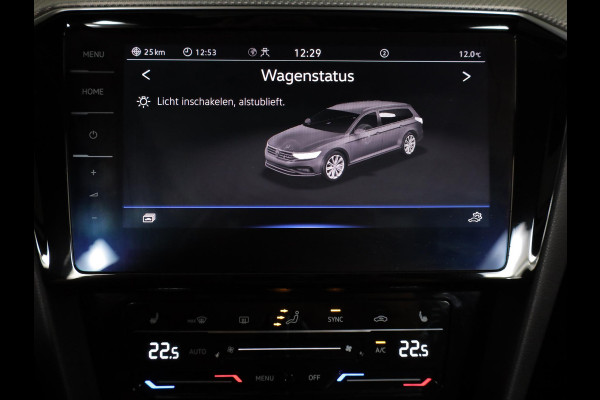 Volkswagen Passat Variant 1.5 TSI R-Line Business + 150pk DSG| Pano-dak| Luxe lederen interieur| Matrix LED