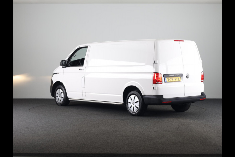 Volkswagen Transporter 2.0 TDI L2H1 28 Comfortline 110 pk | Verlengde garantie | Navigatie via App | Parkeersensoren achter | Cruise control |