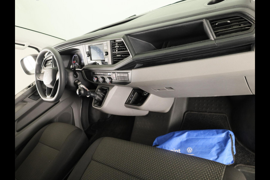 Volkswagen Transporter 2.0 TDI L2H1 28 Comfortline 110 pk | Verlengde garantie | Navigatie via App | Parkeersensoren achter | Cruise control |