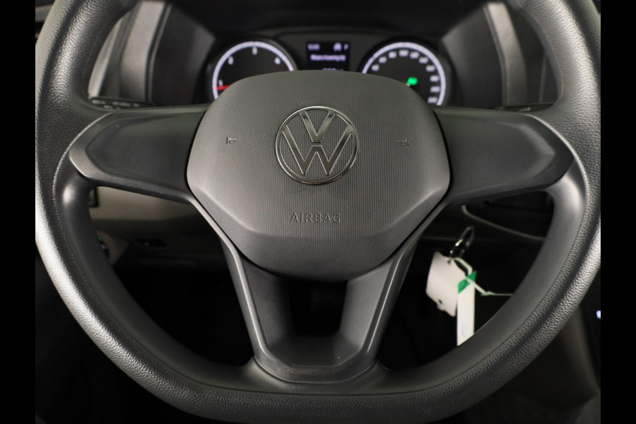 Volkswagen Transporter 2.0 TDI L2H1 32 150PK DSG | Navigatie via app | Parkeersensoren | Trekhaak |