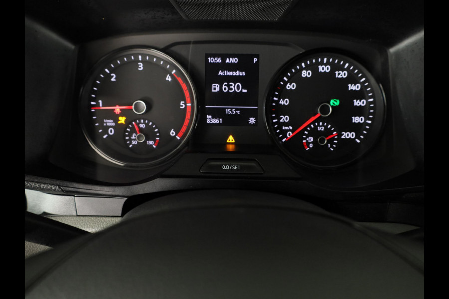 Volkswagen Crafter 35 2.0 TDI L3H3 Comfortline EURO VI 140 pk Automaat | Verlengde garantie | Navigatie | Trekhaak | Parkeersensoren | Achteruitrijcamera |