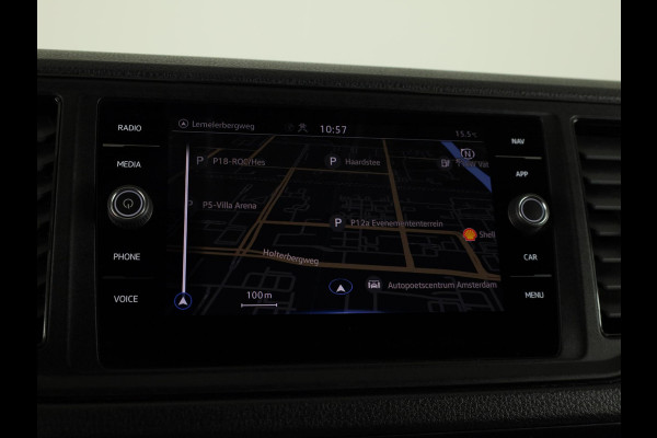 Volkswagen Crafter 35 2.0 TDI L3H3 Comfortline EURO VI 140 pk Automaat | Verlengde garantie | Navigatie | Trekhaak | Parkeersensoren | Achteruitrijcamera |