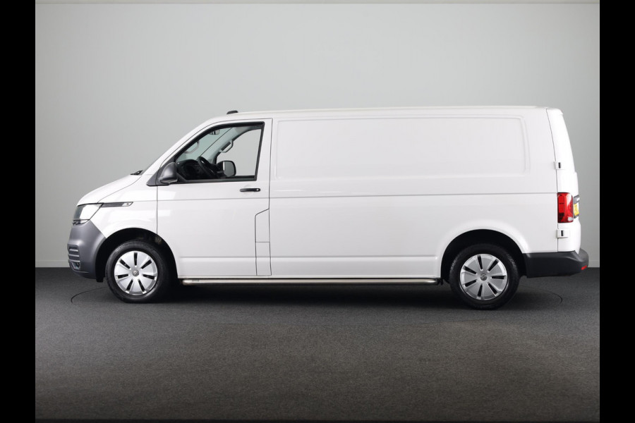 Volkswagen Transporter 2.0 TDI L2H1 28 Comfortline 110 pk | Verlengde garantie | Navigatie via App | Parkeersensoren achter | Cruise control |