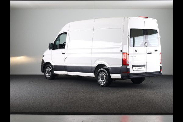 Volkswagen Crafter 35 2.0 TDI L3H2 140 PK | Navigatie via app | Bijrijdersbank | Airco | Side Assist | Inklapbare spiegels | Parkeersensoren voor en achter |