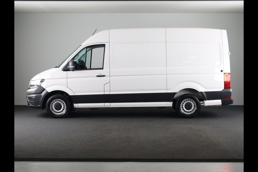 Volkswagen Crafter 35 2.0 TDI L3H2 140 PK | Navigatie via app | Bijrijdersbank | Airco | Side Assist | Inklapbare spiegels | Parkeersensoren voor en achter |
