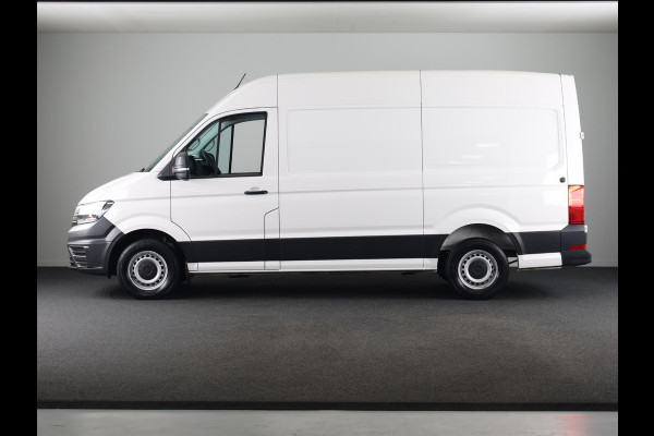 Volkswagen Crafter 35 2.0 TDI L3H2 140 PK | Navigatie via app | Bijrijdersbank | Airco | Side Assist | Inklapbare spiegels | Parkeersensoren voor en achter |