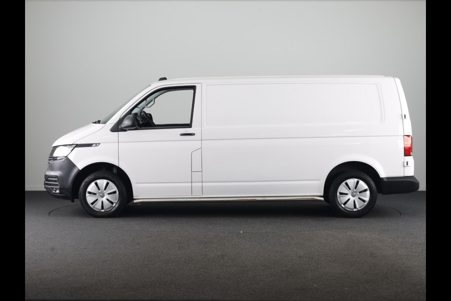 Volkswagen Transporter 2.0 TDI L2H1 28 Comfortline 110 pk | Verlengde garantie | Navigatie via App | Parkeersensoren achter | Cruise control |