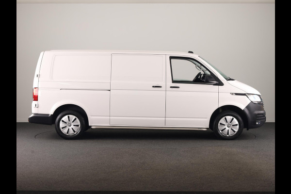 Volkswagen Transporter 2.0 TDI L2H1 28 Comfortline 110 pk | Verlengde garantie | Navigatie via App | Parkeersensoren achter | Cruise control |