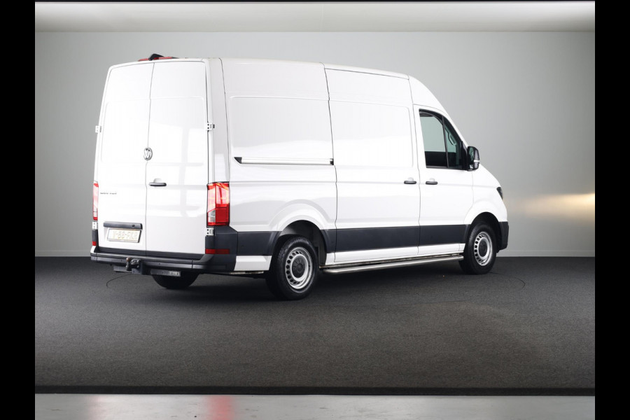 Volkswagen Crafter 35 2.0 TDI L3H3 Comfortline EURO VI 140 pk Automaat | Verlengde garantie | Navigatie | Trekhaak | Parkeersensoren | Achteruitrijcamera | Cruise control |