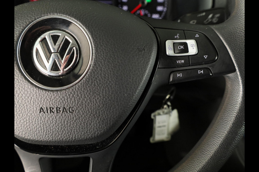 Volkswagen Crafter 35 2.0 TDI L3H3 Comfortline EURO VI 140 pk Automaat | Verlengde garantie | Navigatie | Trekhaak | Parkeersensoren | Achteruitrijcamera | Cruise control |