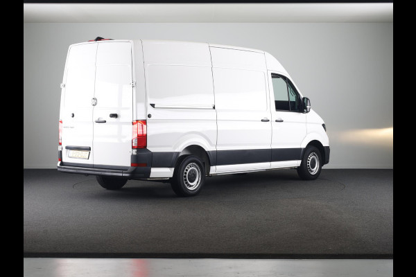 Volkswagen Crafter 35 2.0 TDI L3H3 Highline EURO VI 140 pk Automaat | Verlengde garantie | Navigatie | Parkeersensoren | Achteruitrijcamera | Cruise control |