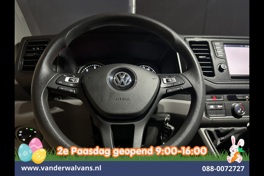 Volkswagen Crafter 2.0 TDI 177pk L3H3 L2H2 Euro6 Airco | Camera | Navigatie | Apple Carplay | Cruisecontrol Android Auto, Chauffeursstoel, 3000kg trekvermogen, Massagestoel
