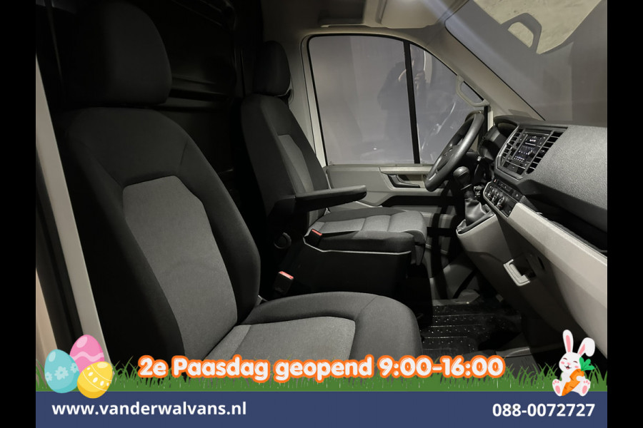 Volkswagen Crafter 2.0 TDI 141pk L3H3 L2H2 Euro6 Airco | Camera | Apple Carplay | Android Auto | Cruisecontrol | Massagestoel Chauffeursstoel, 2800kg trekvermogen