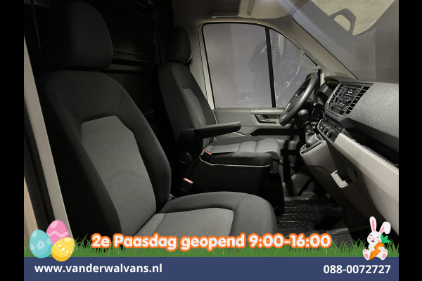 Volkswagen Crafter 2.0 TDI 141pk L3H3 L2H2 Euro6 Airco | Camera | Apple Carplay | Android Auto | Cruisecontrol | Massagestoel Chauffeursstoel, 2800kg trekvermogen