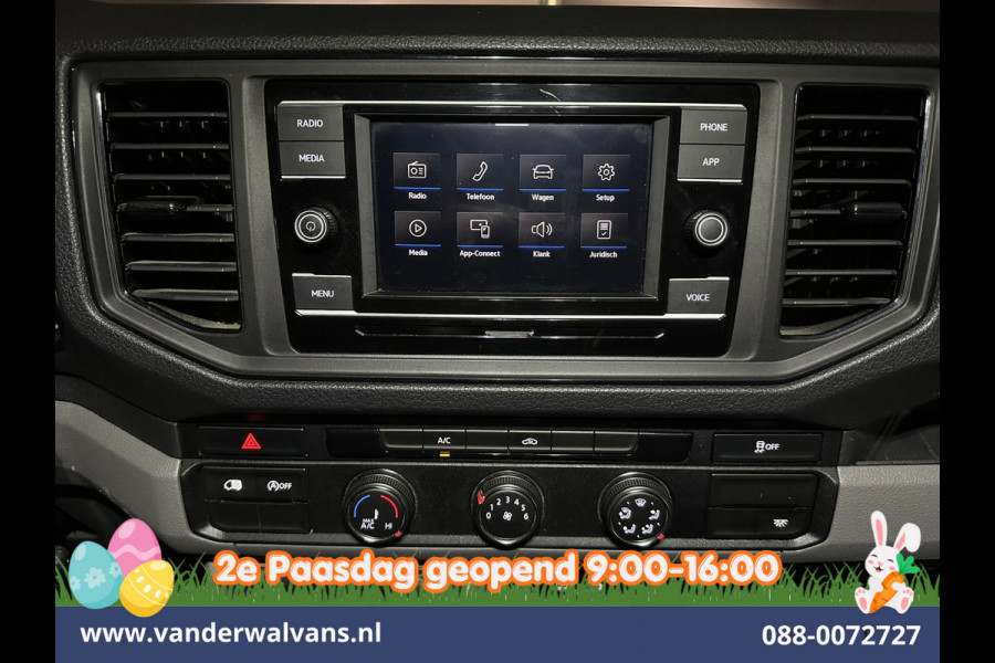 Volkswagen Crafter 2.0 TDI 141pk L3H3 L2H2 Euro6 Airco | Camera | Apple Carplay | Android Auto | Cruisecontrol | Massagestoel Chauffeursstoel, 2800kg trekvermogen