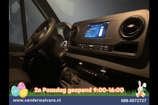 Mercedes-Benz Sprinter 315 CDI 150pk L2H1 Euro6 Airco | Camera | Apple Carplay | Trekhaak | Chauffeursstoel Android Auto
