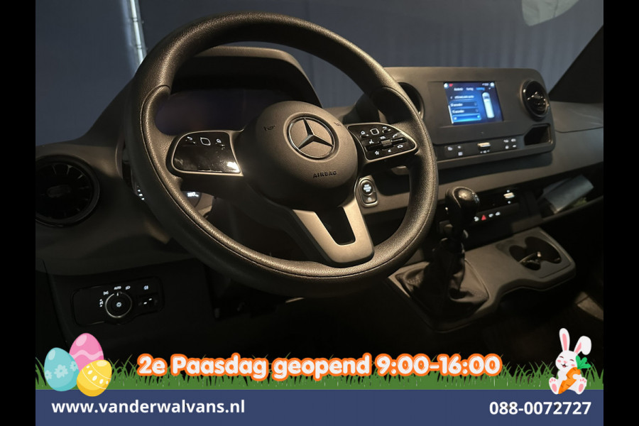 Mercedes-Benz Sprinter 315 CDI 150pk L2H1 Euro6 Airco | Camera | Apple Carplay | Trekhaak | Chauffeursstoel Android Auto