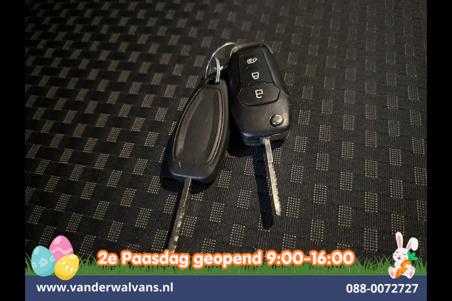 Ford Transit Connect 1.5 EcoBlue 100pk L2H1 Euro6 Airco | Camera | Navigatie | Trekhaak | LM velgen Parkeersensoren, Bumper in de kleur, Verwarmde voorruit, Zijdeur