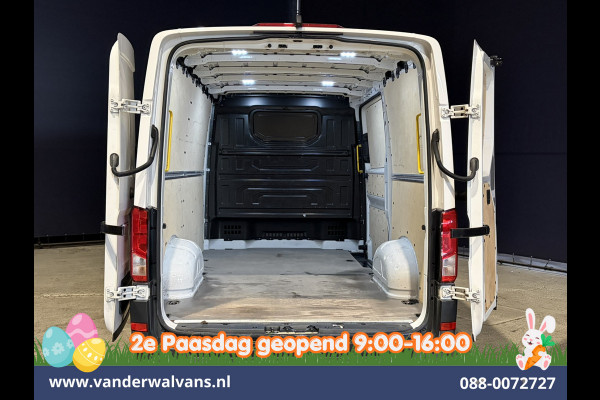 Volkswagen Crafter 2.0 TDI L3H2 L2H1 Euro6 Airco | Camera | Apple Carplay | Android Auto Bijrijdersbank