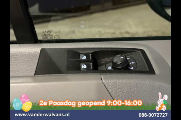 Volkswagen Crafter 2.0 TDI L3H2 L2H1 Euro6 Airco | Camera | Apple Carplay | Android Auto Bijrijdersbank