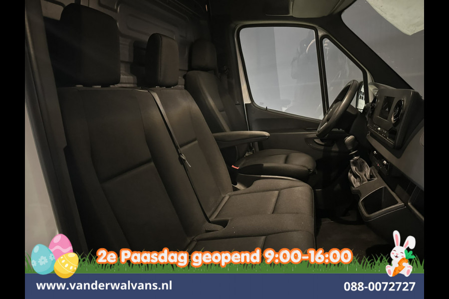 Mercedes-Benz Sprinter 317 CDI 170pk L3H2 Euro6 Airco | Camera | Apple Carplay | Cruisecontrol | Chauffeursstoel Stoelverwarming, Android Auto, Bijrijdersbank