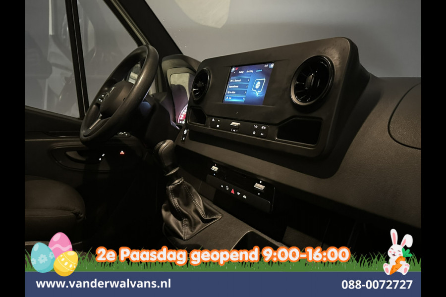 Mercedes-Benz Sprinter 317 CDI 170pk L3H2 Euro6 Airco | Camera | Apple Carplay | Cruisecontrol | Chauffeursstoel Stoelverwarming, Android Auto, Bijrijdersbank