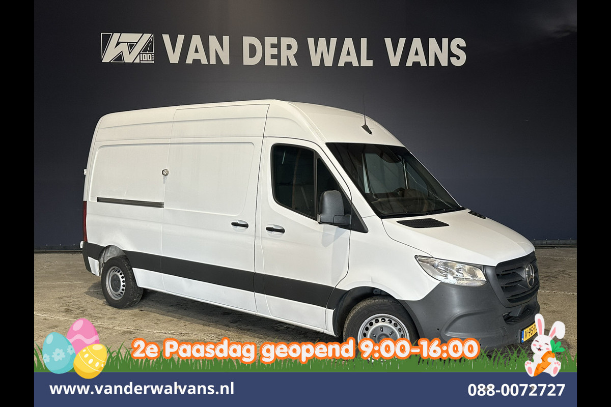 Mercedes-Benz Sprinter 214 CDI 143pk L2H2 Euro6 Airco | Camera | Apple Carplay | Cruisecontrol | Trekhaak Android Auto, Stoelverwarming, Parkeersensoren, Bijrijdersbank