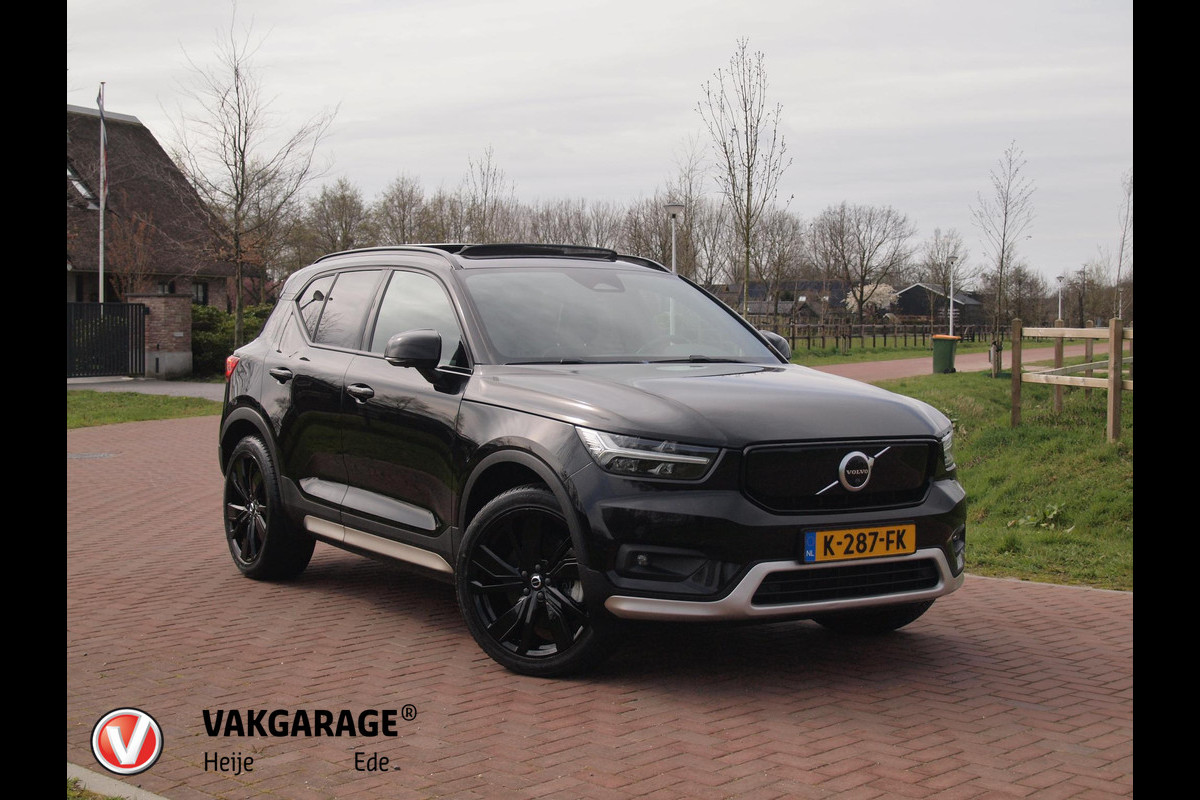 Volvo XC40 Recharge P8 AWD R-Design | SOH 92% | Panoramadak | Harman Kardon | Trekhaak | 360 Camera |