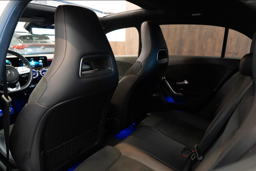 Mercedes-Benz A-Klasse 200 Business AMG Night Pakket Pano|Cruise|Camera|Keyless