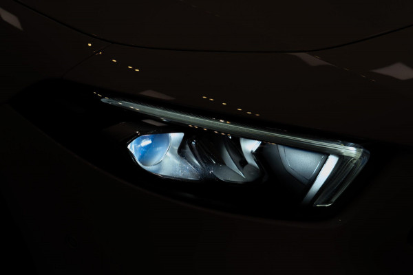 Mercedes-Benz A-Klasse 200 Business AMG Night Pakket Pano|Cruise|Camera|Keyless