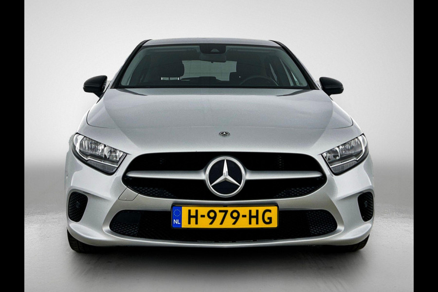 Mercedes-Benz A-Klasse 200 NAVI | CRUISE | 18” AMG | STOELVERWARMING