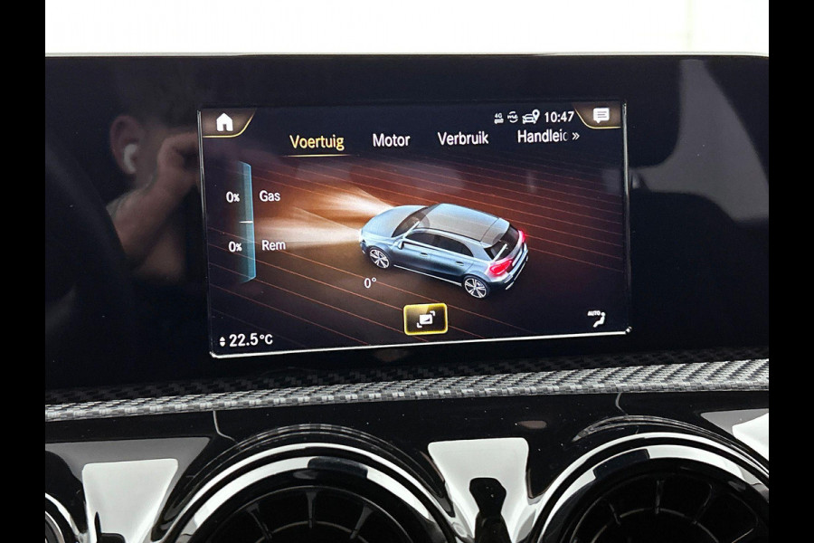 Mercedes-Benz A-Klasse 200 NAVI | CRUISE | 18” AMG | STOELVERWARMING