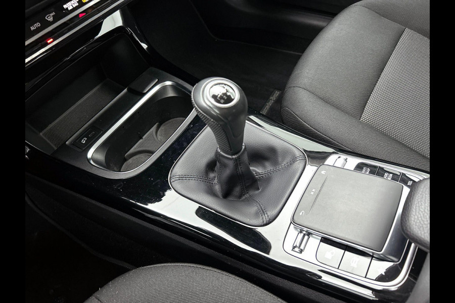 Mercedes-Benz A-Klasse 200 NAVI | CRUISE | 18” AMG | STOELVERWARMING