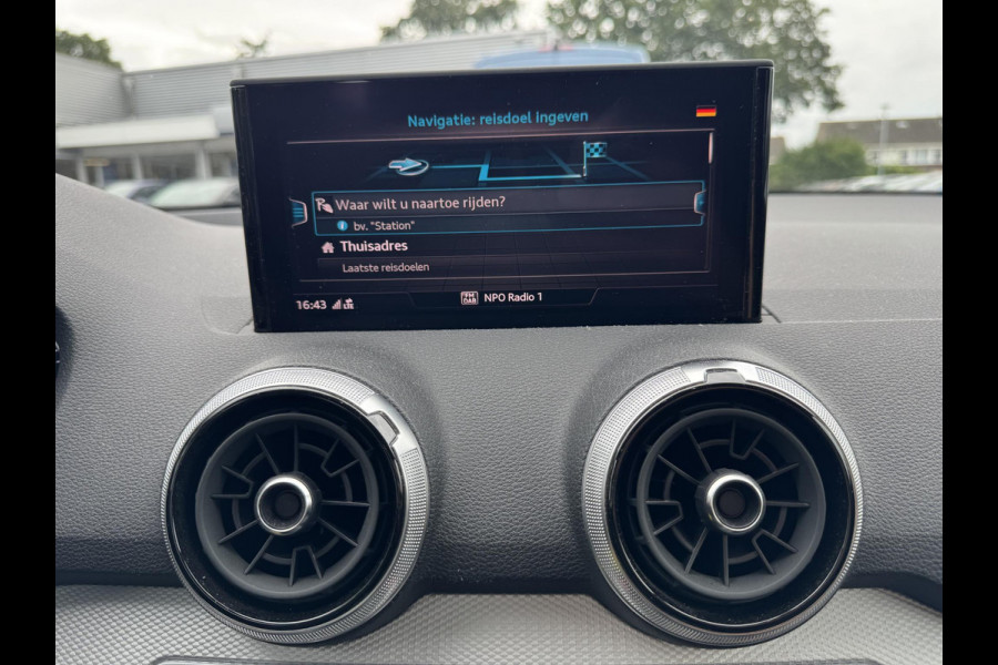 Audi Q2 35 TFSI S Edition 150pk Automaat | Afneembare Trekhaak | Stoelverwarming | Navigatie | Climate control