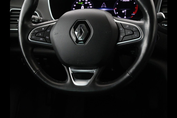 Renault Mégane 1.3 TCe Business Edition One | Leder | Stoelverwarming | Adaptive cruise | Camera | Carplay | Keyless | Full LED | Navigatie | Park Assist | Dodehoek detectie | Climate control