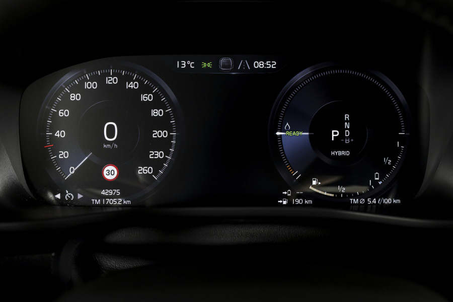 Volvo XC40 1.5 T4 Recharge Inscription Expression | Dig. Cockpit | Cruise | Stoel-+Stuurverw. | PDC | Camera | NAV + App. Connect | ECC | Elek. Klep | LM 18"  | 5726