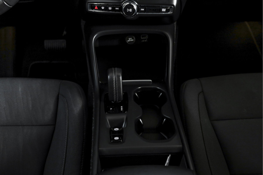 Volvo XC40 1.5 T4 Recharge Inscription Expression | Dig. Cockpit | Cruise | Stoel-+Stuurverw. | PDC | Camera | NAV + App. Connect | ECC | Elek. Klep | LM 18"  | 5726