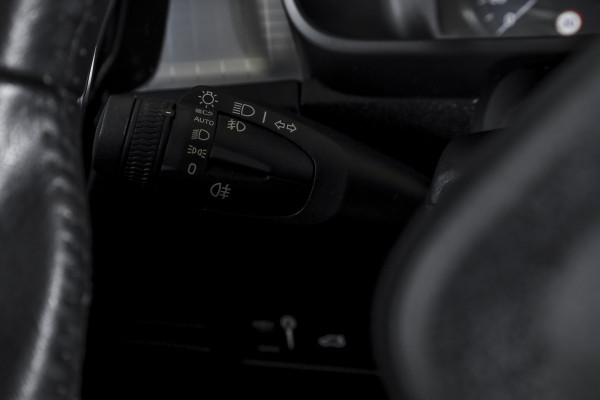 Volvo XC40 1.5 T4 Recharge Inscription Expression | Dig. Cockpit | Cruise | Stoel-+Stuurverw. | PDC | Camera | NAV + App. Connect | ECC | Elek. Klep | LM 18"  | 5726